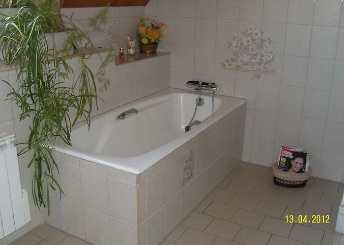 Habitación en casa particular Manoir De Rouille Saint-Aubin-d'Appenai